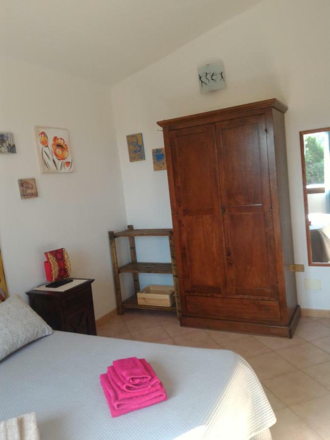 Casa Di Rosa Chia Exterior foto